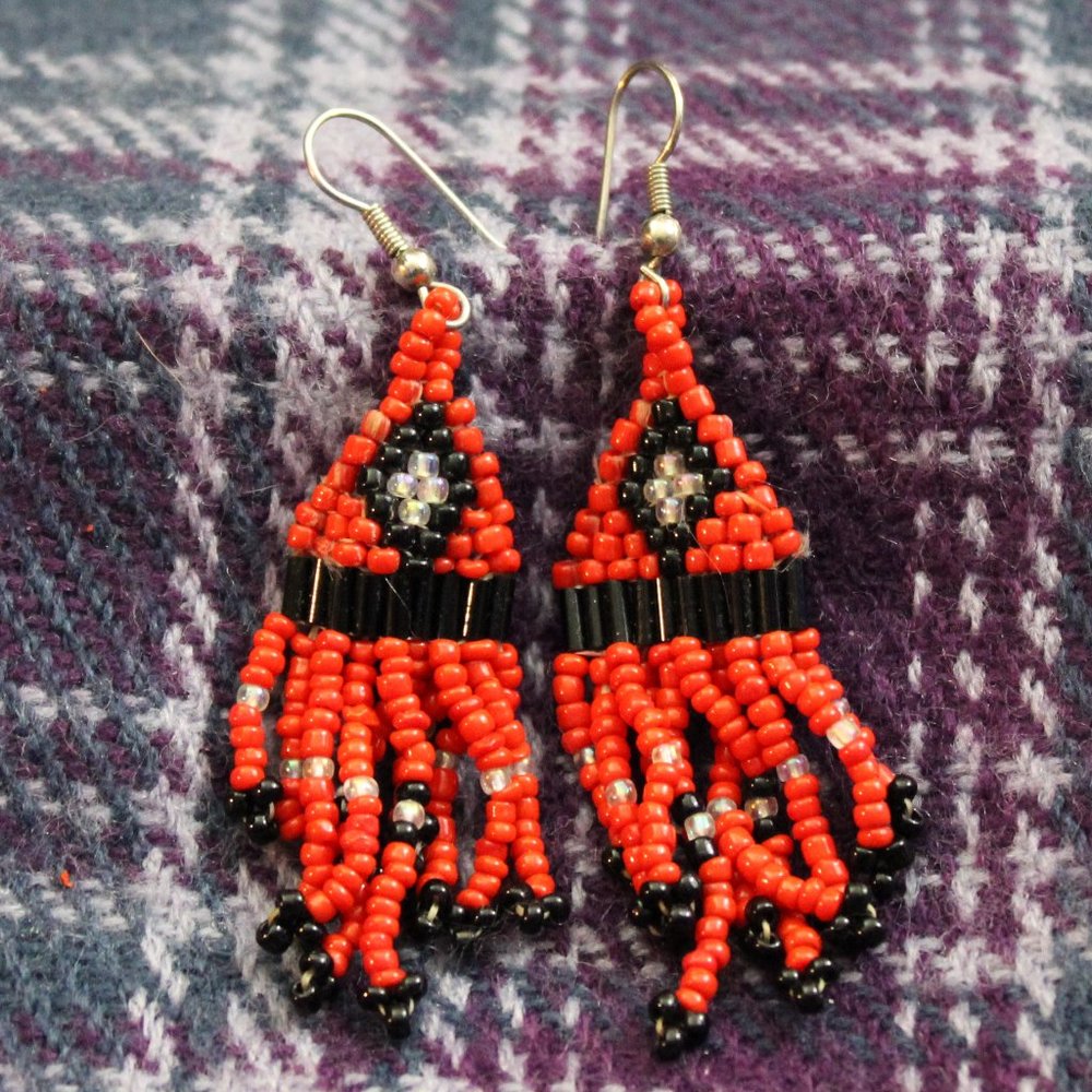 Red and Black Glass Beaded Pierced Earrings